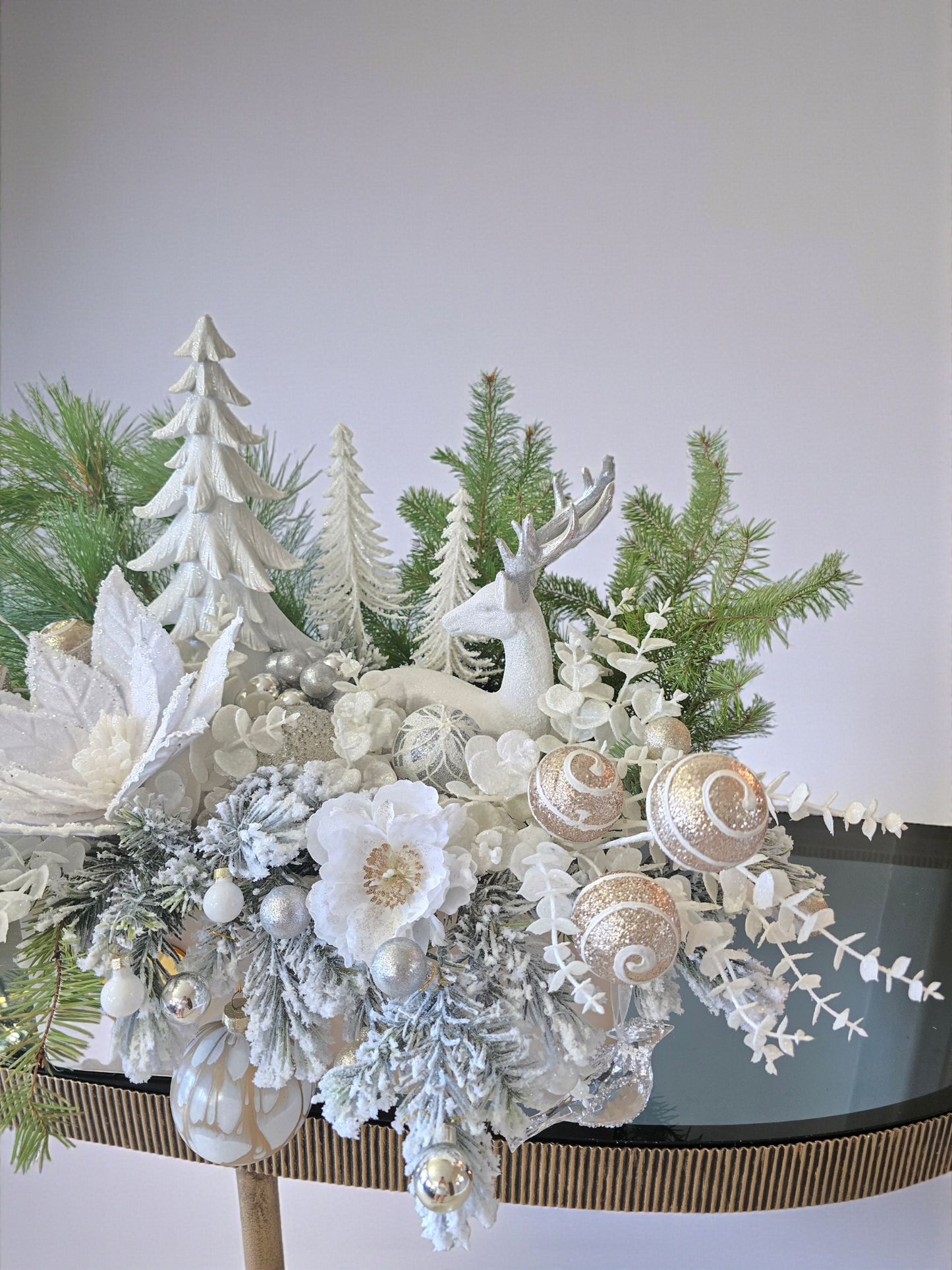 White Wonderland Arrangement