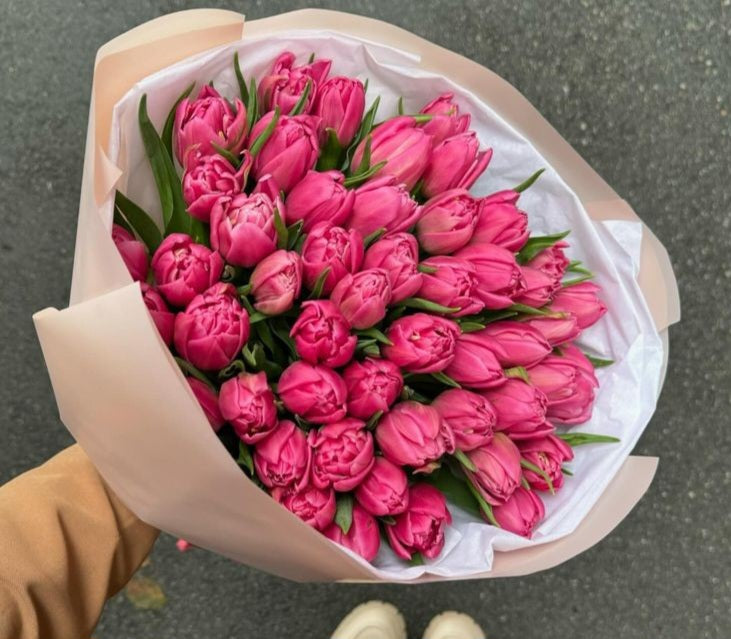 Pretty Petite Tulip Hand-Tied Bouquet