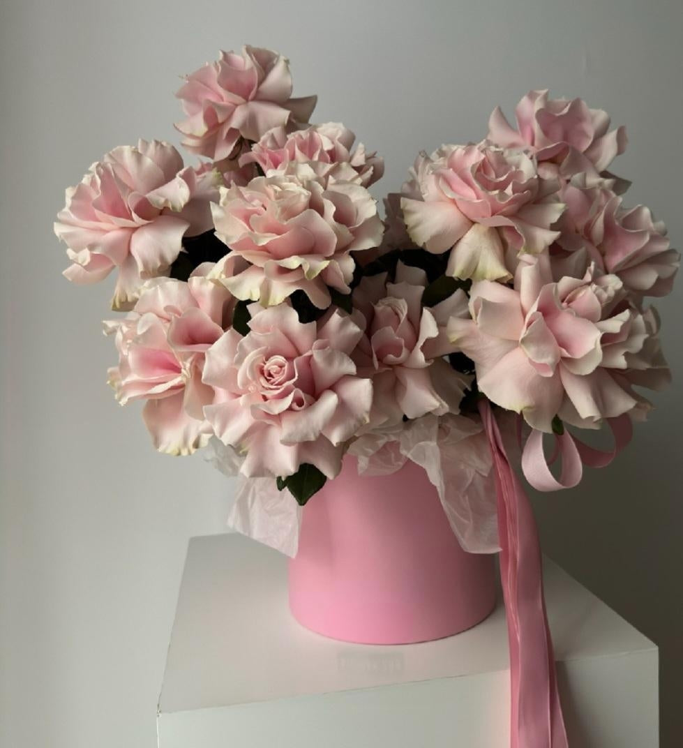 French Roses Pink Mondiale