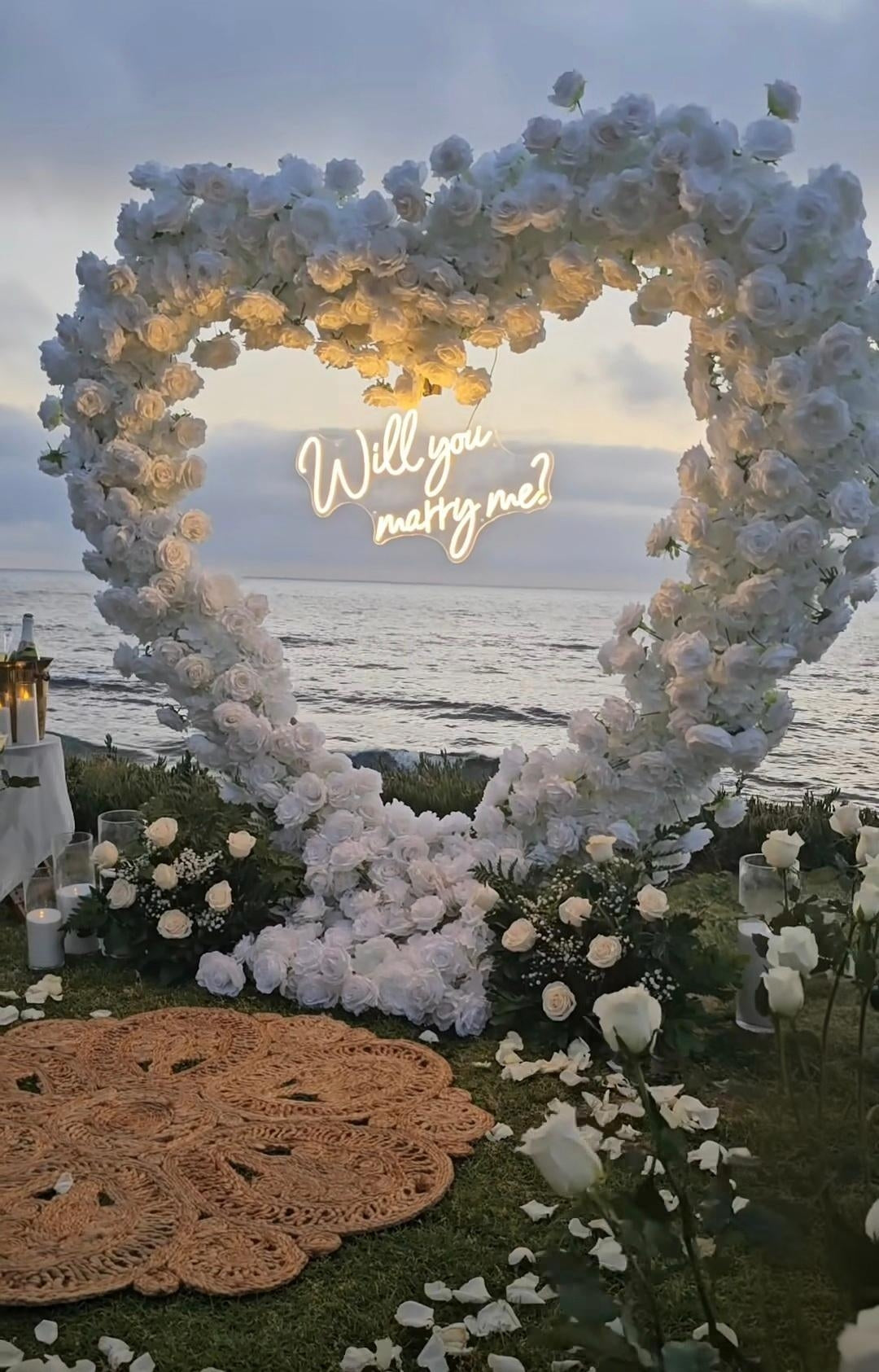 Heart arch proposal 
Say « yes” in the most elegant way.