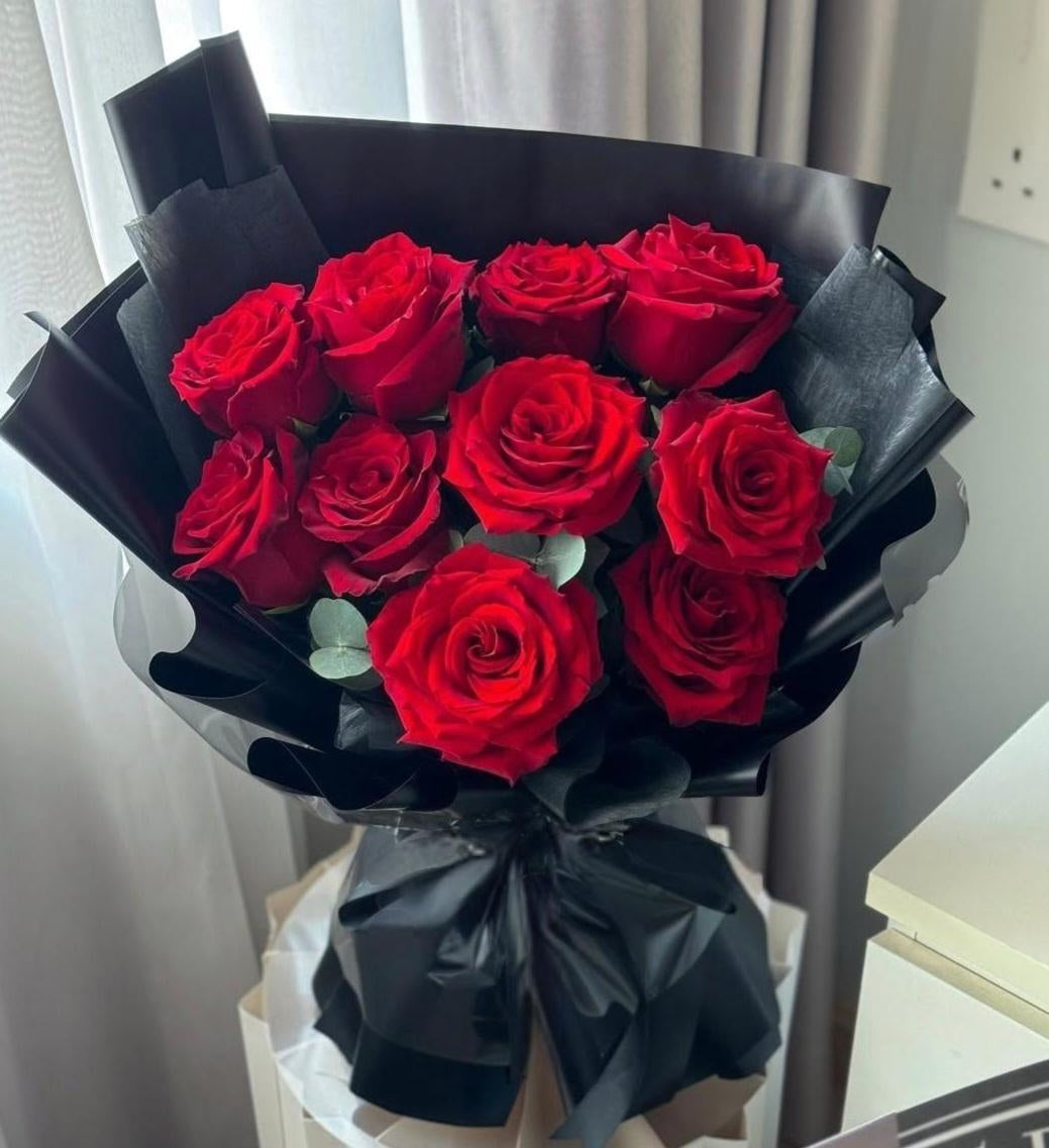 Signature 1 Dozen Bouquet