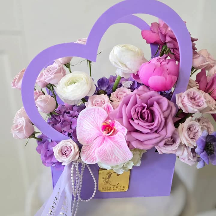 Lilac Lux Box